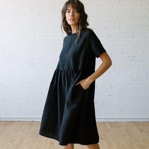 (SOLD) NWT Tradlands Nico Dress - Black